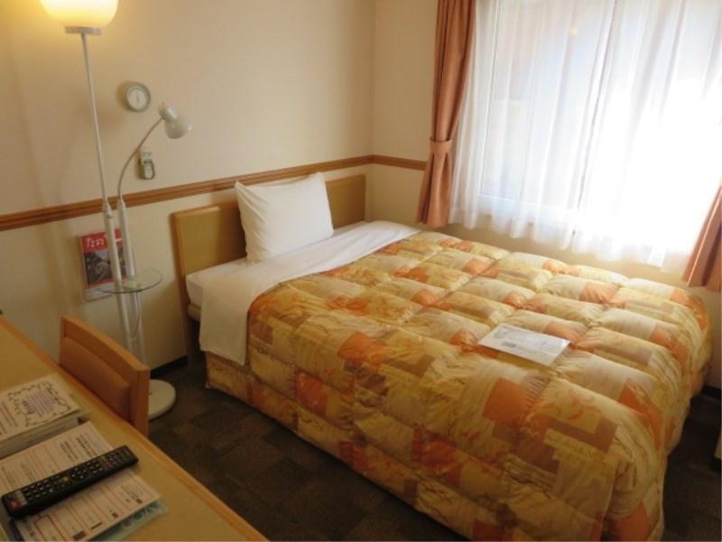 Toyoko Inn Higashi-Hiroshima Saijo Ekimae Экстерьер фото